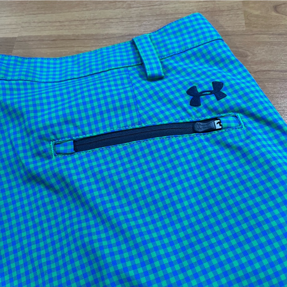 Under Armour | men’s golf shorts - Picture 7 of 9